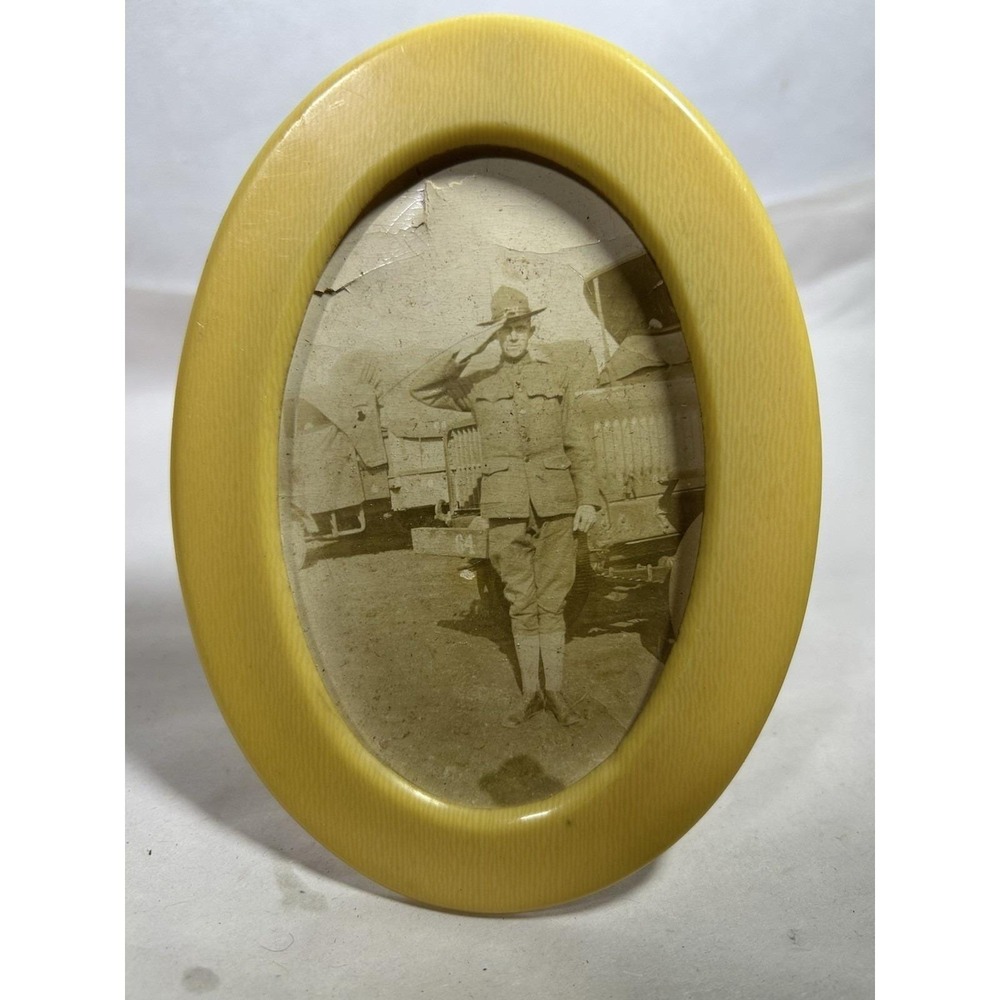 Vintage Celluloid Bakelite Plastic Soldier Pic Military Armor Truck Army